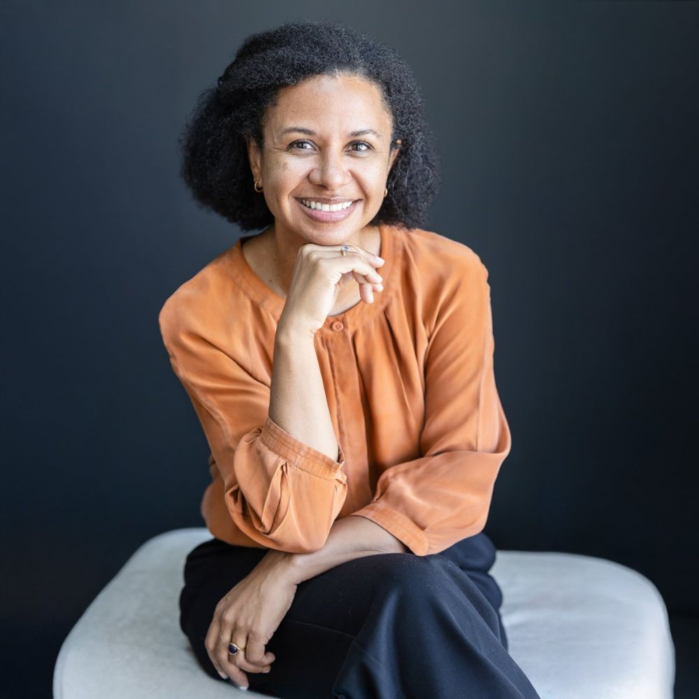 Portrait de Vicky Adalbert, coach certifiée pour femmes cadres et dirigeantes
